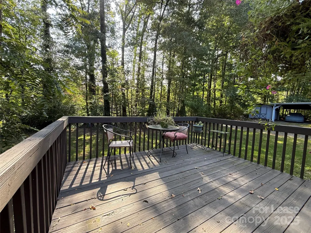 200 Daniel Drive Hendersonville, NC 28739