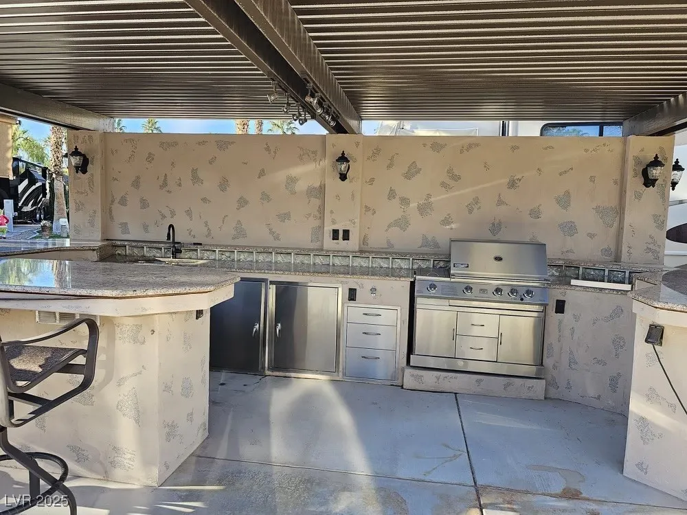 8175 Arville Street #141 Las Vegas, NV 89139