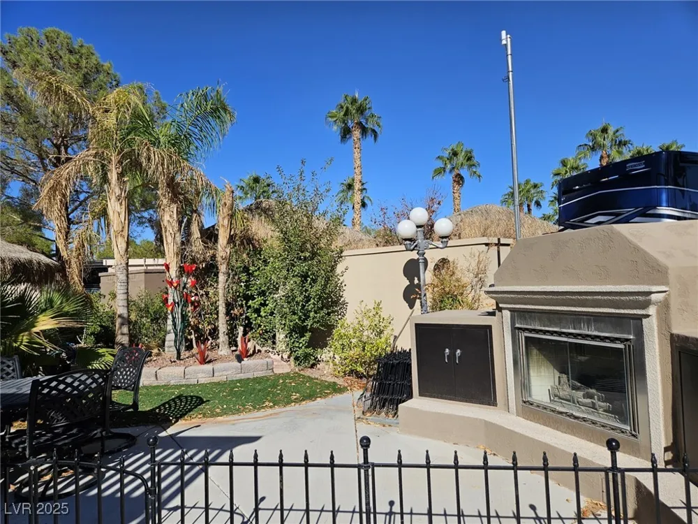 8175 Arville Street #141 Las Vegas, NV 89139