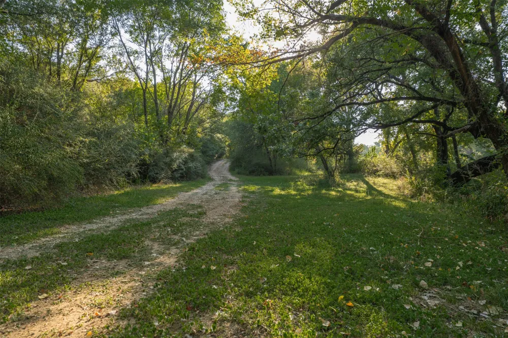 2031 Green Oaks Boulevard Arlington, TX 76006