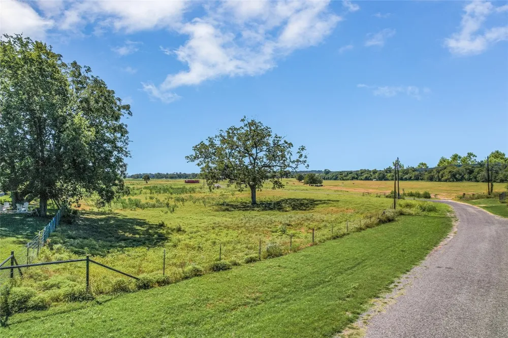 Mitchell Street Smithville, TX 78957