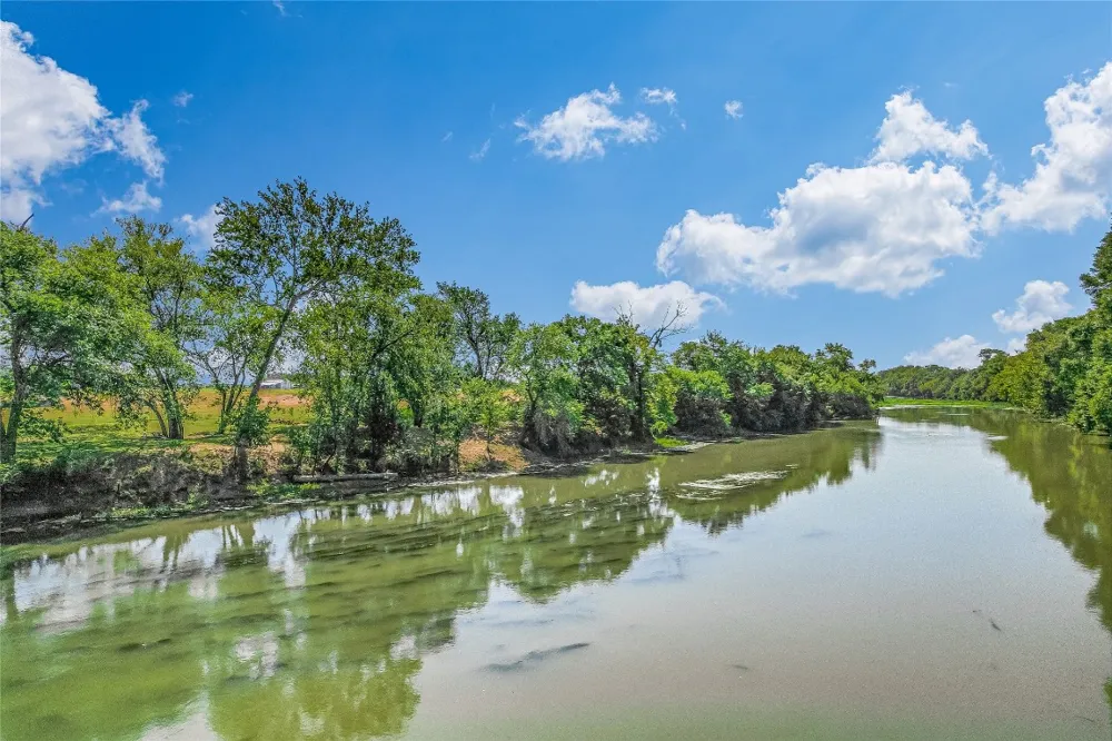 Mitchell Street Smithville, TX 78957