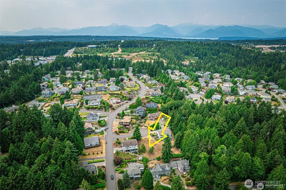 8110 Lorie Court NW Silverdale, WA 98383