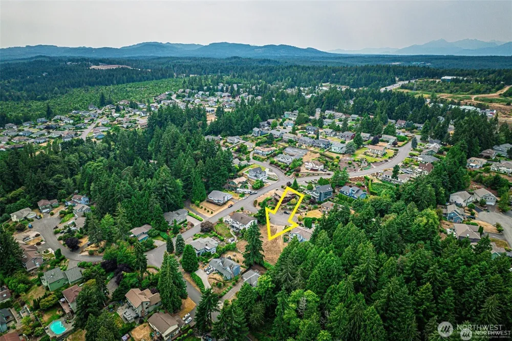 8110 Lorie Court NW Silverdale, WA 98383