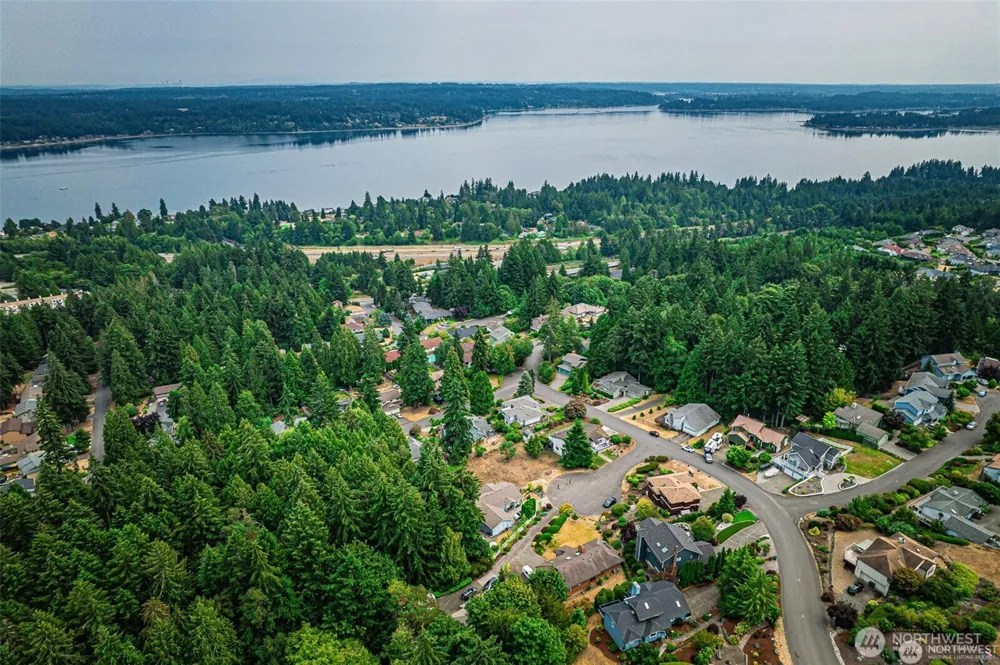 8110 Lorie Court NW Silverdale, WA 98383