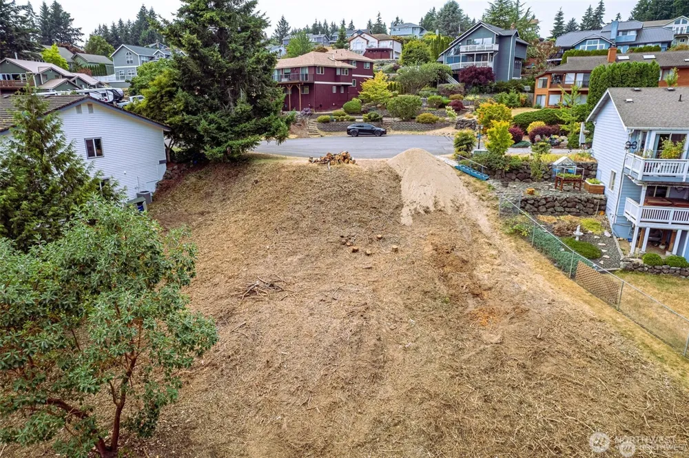 8110 Lorie Court NW Silverdale, WA 98383