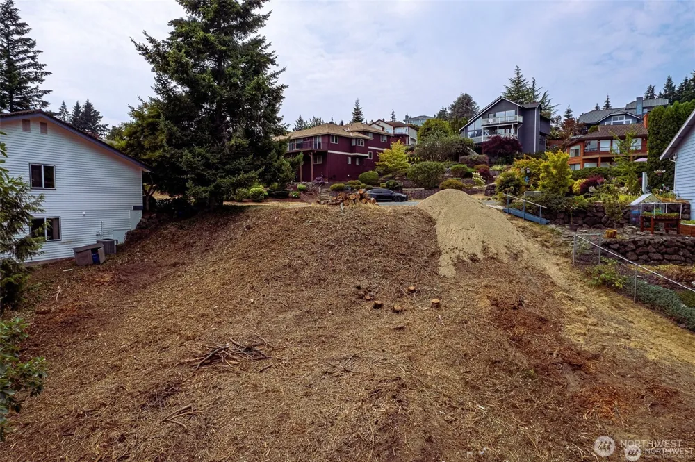 8110 Lorie Court NW Silverdale, WA 98383