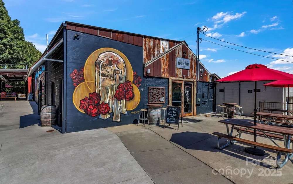 59 College Street #402 Asheville, NC 28801