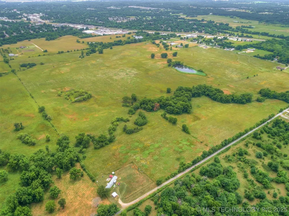 S 289th EastAvenue Coweta, OK 74429