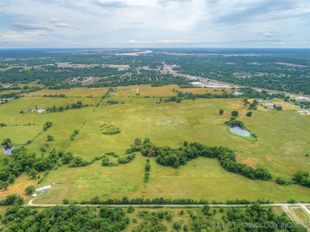 S 289th EastAvenue Coweta, OK 74429