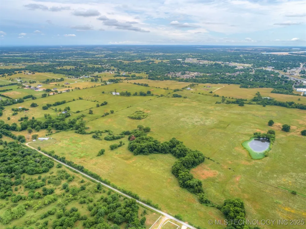 S 289th EastAvenue Coweta, OK 74429