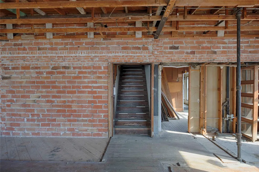 607 Lyons Avenue Schulenburg, TX 78956