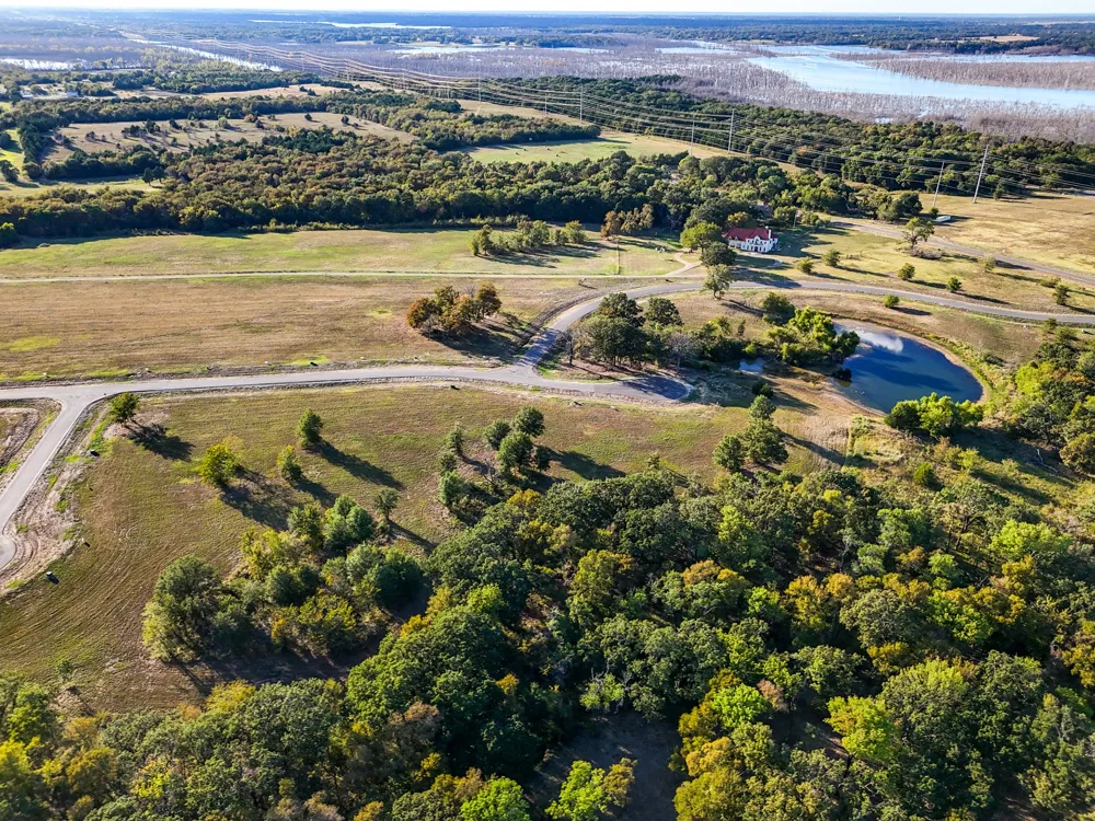 680 Bois d'Arc Lane Dodd City, TX 75438