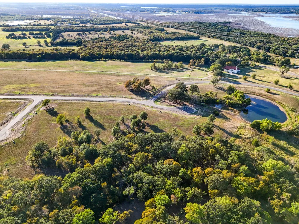 680 Bois d'Arc Lane Dodd City, TX 75438