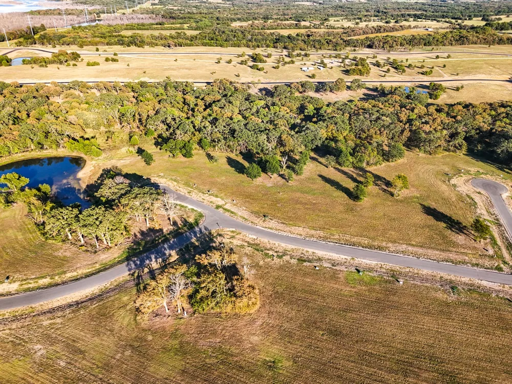 680 Bois d'Arc Lane Dodd City, TX 75438
