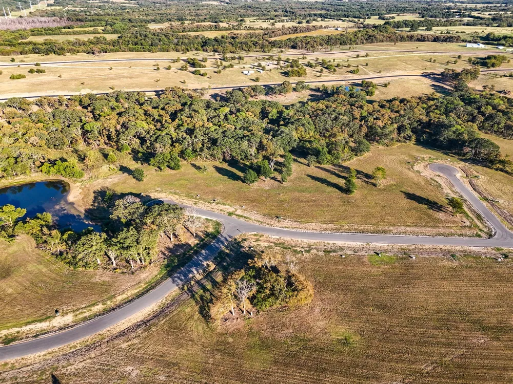680 Bois d'Arc Lane Dodd City, TX 75438
