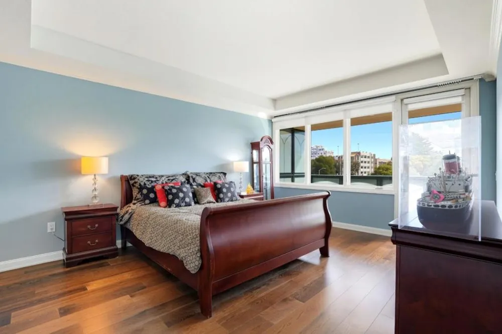 10 Crystal Springs Road #1405 San Mateo, CA 94402