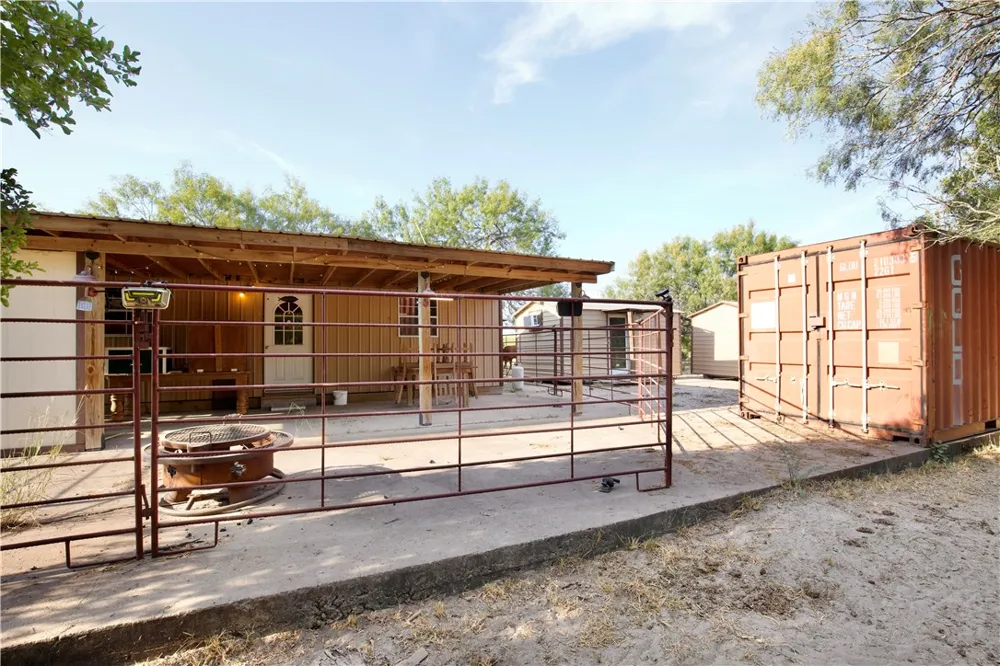 119 Alice, TX 78332