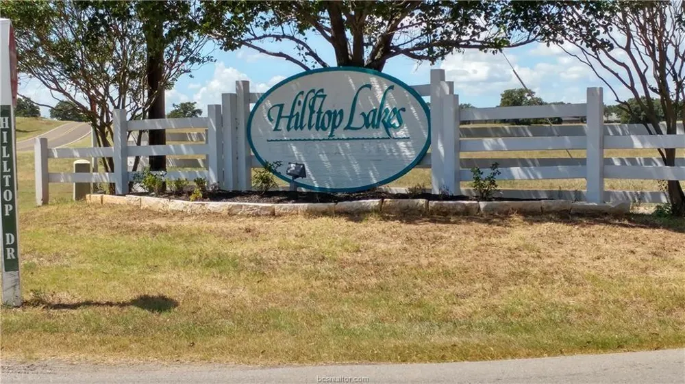 Golfview N Drive Normangee, TX 77871