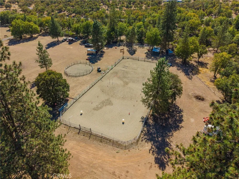1121 Oak Valley Drive Yreka, CA 96097