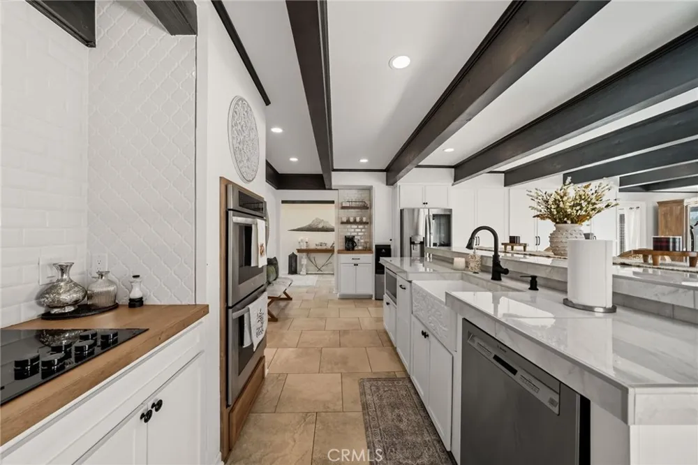 1121 Oak Valley Drive Yreka, CA 96097