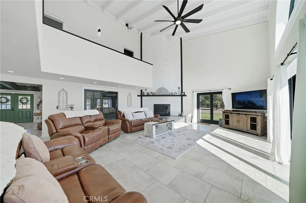 1121 Oak Valley Drive Yreka, CA 96097