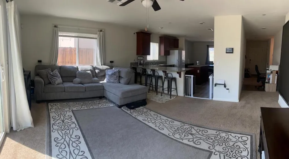812 Reisling Coalinga, CA 93210