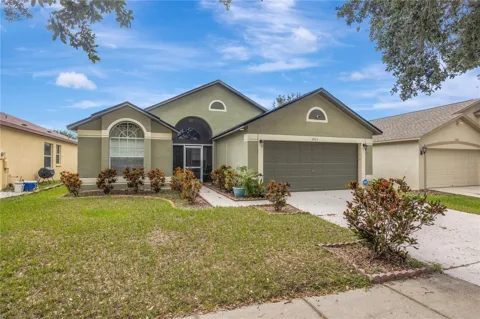 6923 WATERBROOK COURT