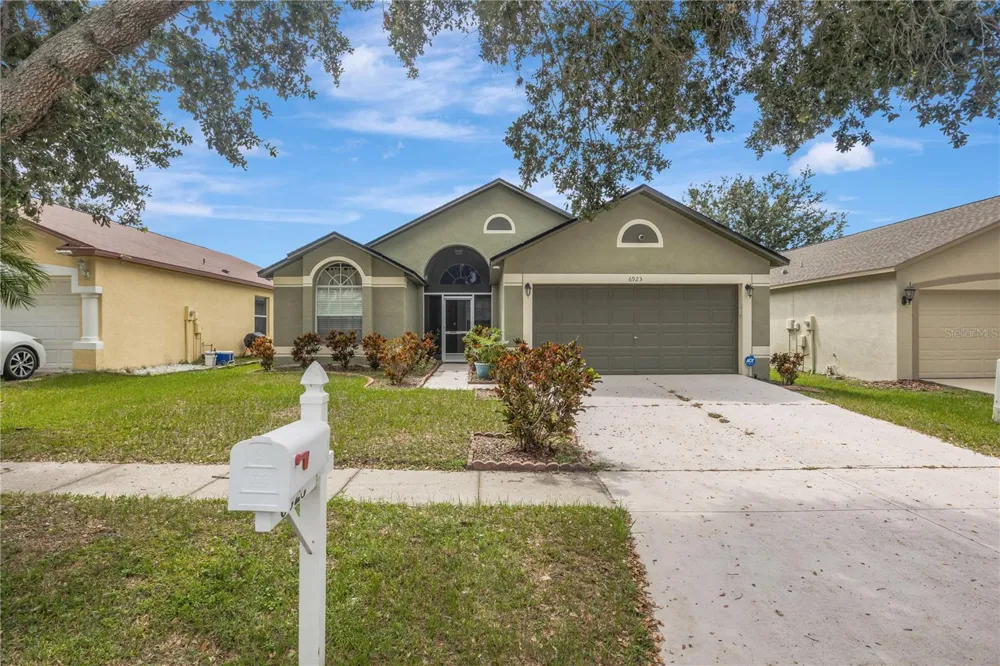 6923 WATERBROOK COURT Gibsonton, FL 33534