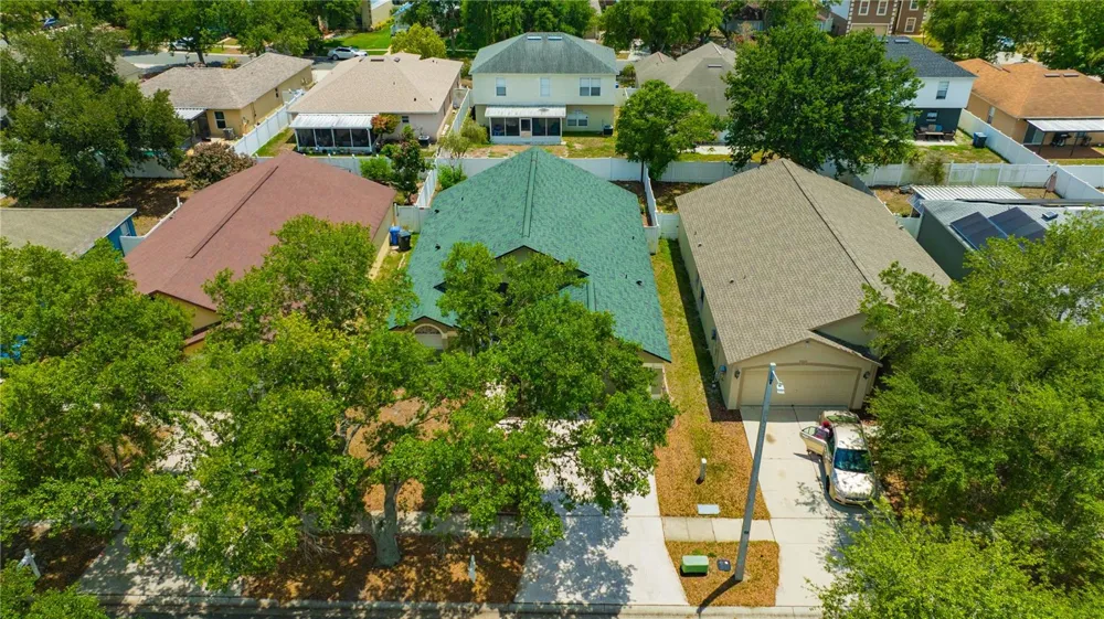 6923 WATERBROOK COURT Gibsonton, FL 33534