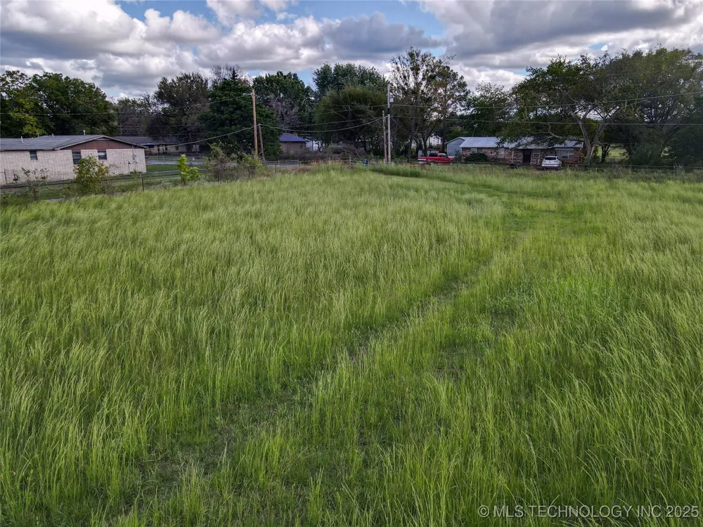 Emberton Street Hartshorne, OK 74547