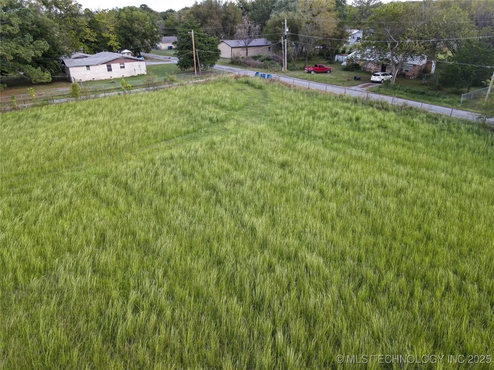 Emberton Street Hartshorne, OK 74547