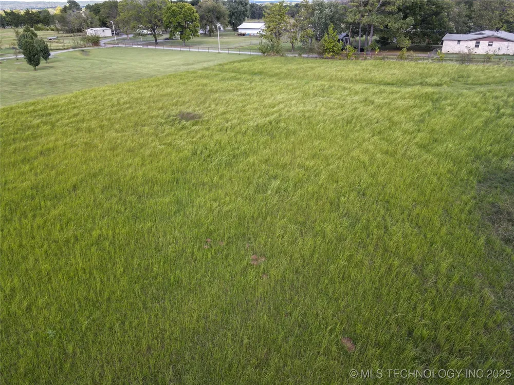 Emberton Street Hartshorne, OK 74547