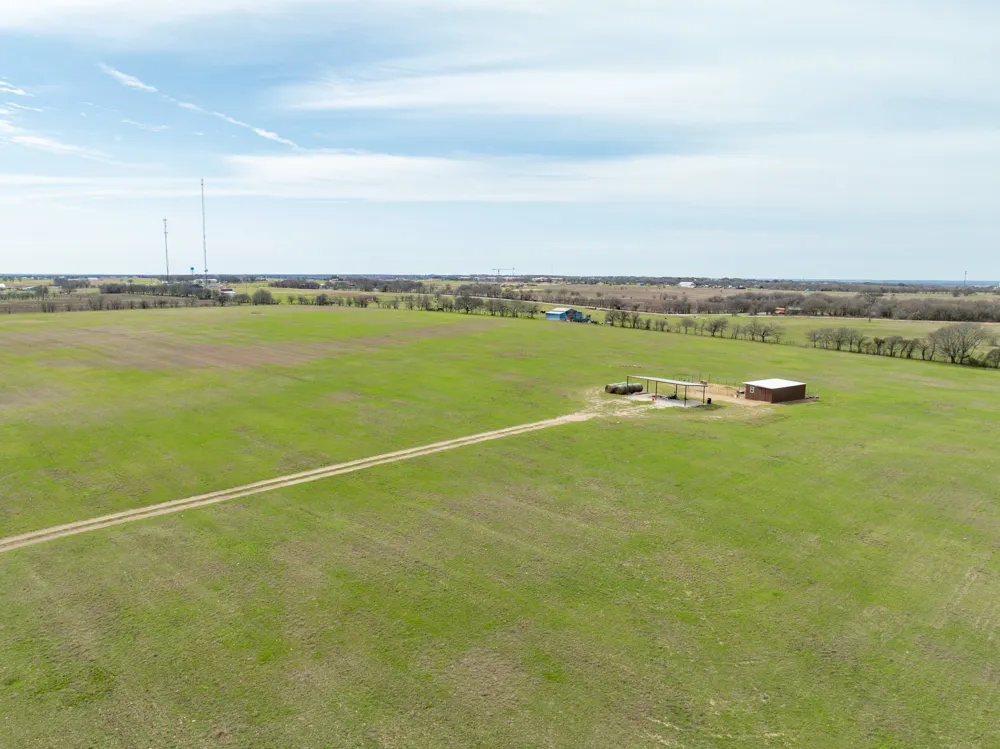 325 HCR 4264 Bynum, TX 76631