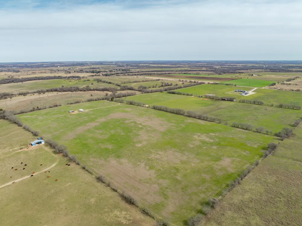 325 HCR 4264 Bynum, TX 76631