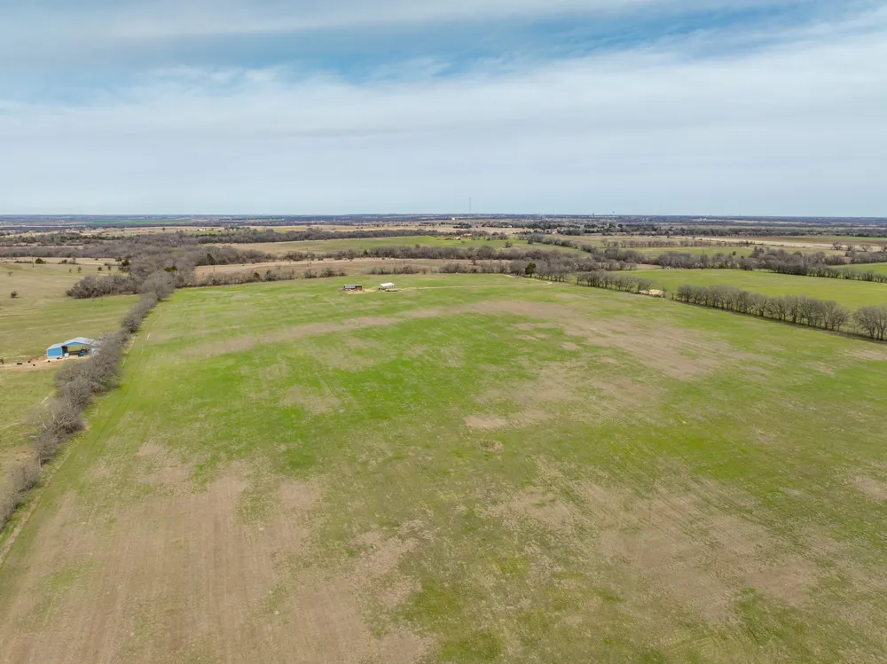 325 HCR 4264 Bynum, TX 76631