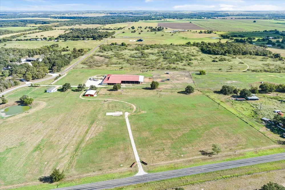 22433 FM 2268 Holland, TX 76534