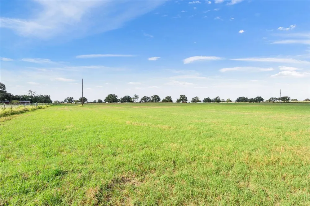 22433 FM 2268 Holland, TX 76534