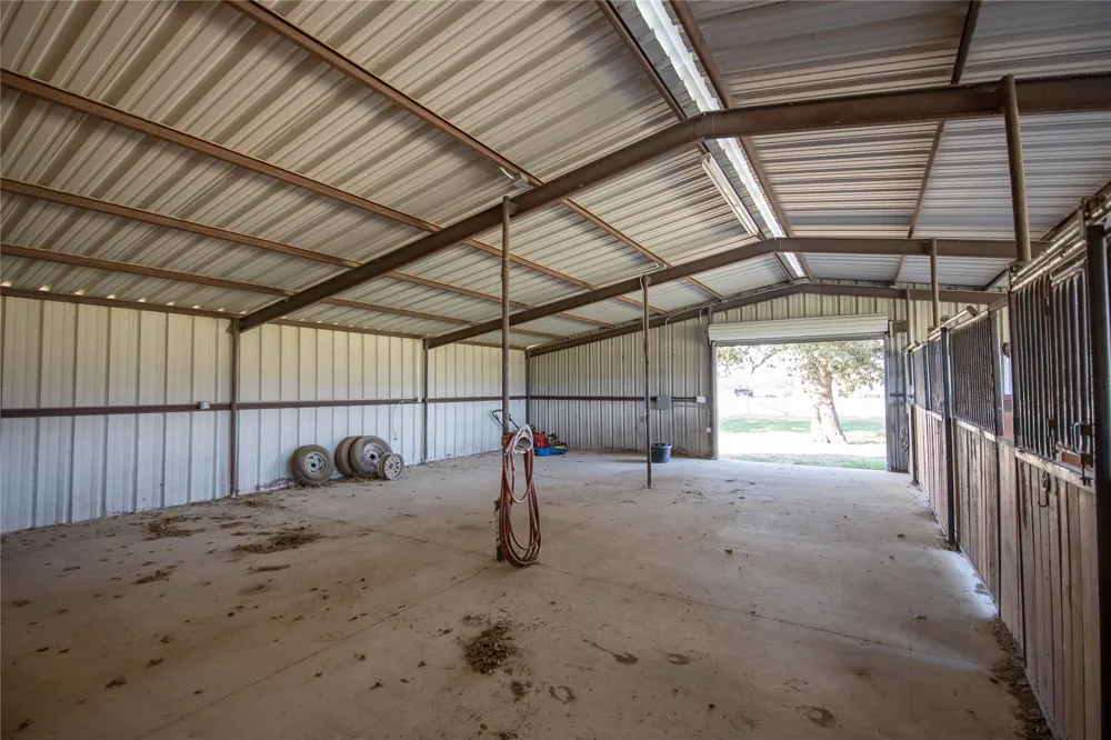 22433 FM 2268 Holland, TX 76534