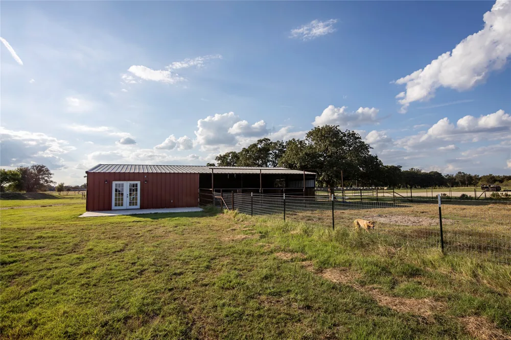 22433 FM 2268 Holland, TX 76534