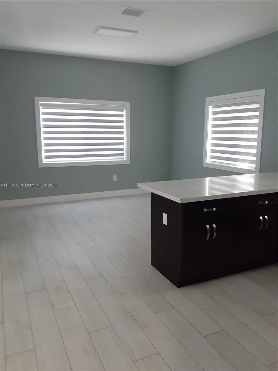 23 Jenny Ln Key Largo, FL 33037