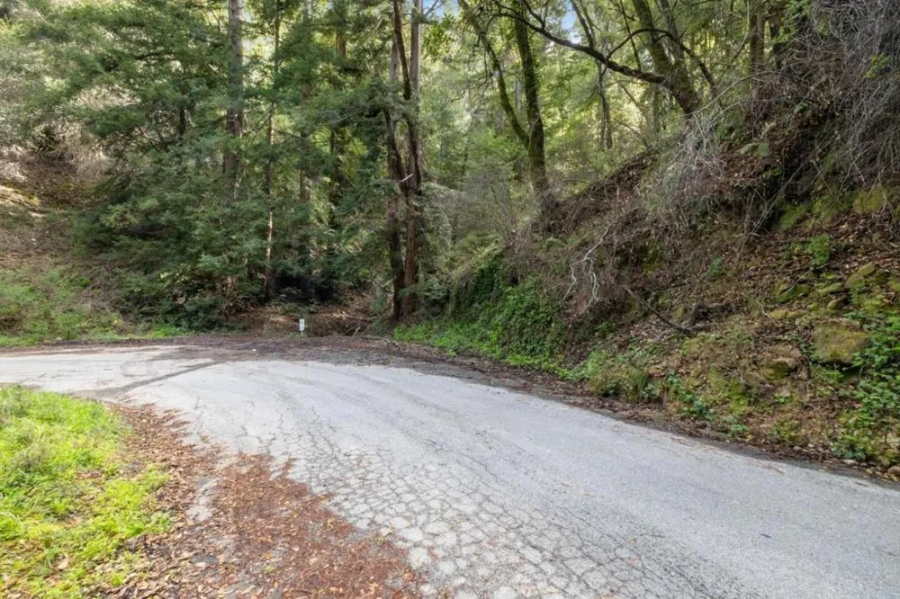 Lake Blvd Felton, CA 95018
