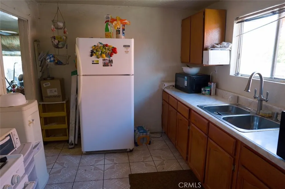 226 E 105th Street Los Angeles, CA 90003
