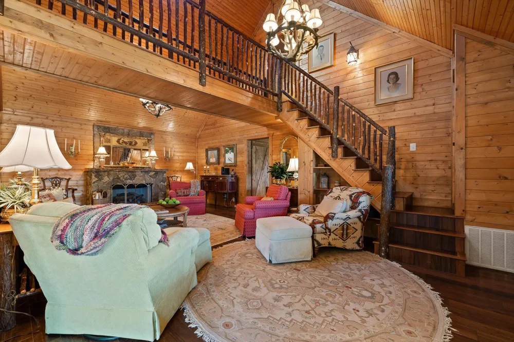 148 Carroll Road Wildwood, GA 30757