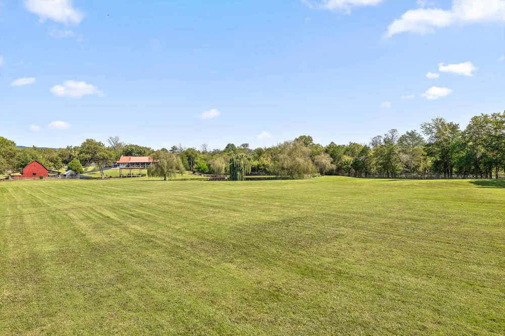 148 Carroll Road Wildwood, GA 30757