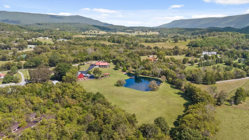 148 Carroll Road Wildwood, GA 30757