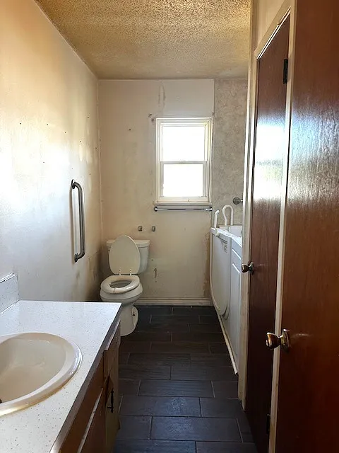 123 E McCaulley Avenue Bronte, TX 76933