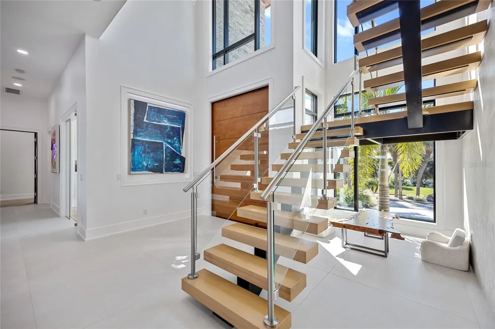 5237 61ST AVENUE S St Petersburg, FL 33715