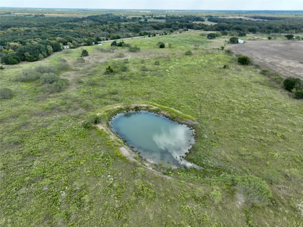 19149 Fm-744 Frost, TX 76641