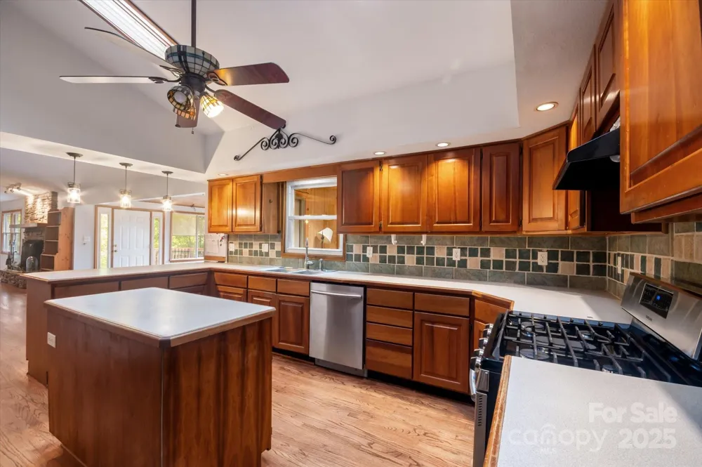 89 Quiet Pond Lane Pisgah Forest, NC 28768